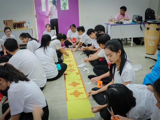 หน่วยกิจการนิสิตและทำนุบำรุงศิลปวัฒนธรรม,พร้อมด้วยสโมสรนิสิตคณะรัฐศาสตร์และสังคมศาสตร์,มหาวิทยาลัยพะเยา,ร่วมจัดกิจกรรมต้อนรับนิสิตใหม่ประจำปีการศึกษา,2562