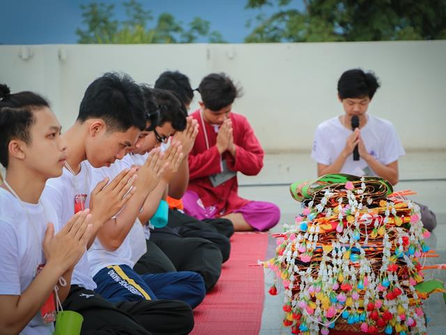 หน่วยกิจการนิสิตและทำนุบำรุงศิลปวัฒนธรรม,พร้อมด้วยสโมสรนิสิต,คณะรัฐศาสตร์และสังคมศาสตร์,มหาวิทยาลัยพะเยา,ร่วมจัดกิจกรรม,“ตานตุงหลวง,บวงสรวงพระพุทธภุชคารักษ์”