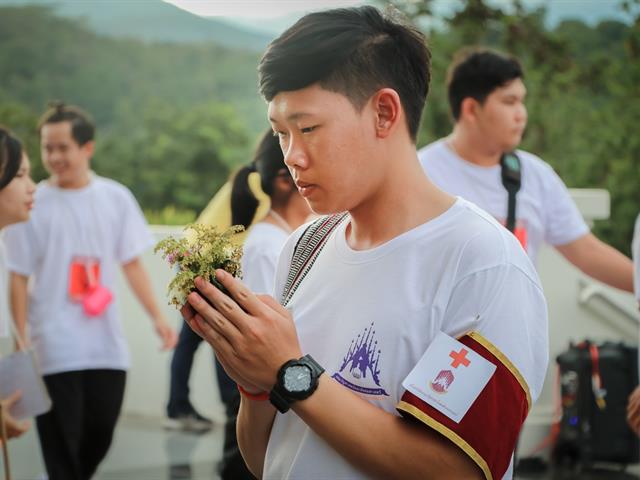 หน่วยกิจการนิสิตและทำนุบำรุงศิลปวัฒนธรรม,พร้อมด้วยสโมสรนิสิต,คณะรัฐศาสตร์และสังคมศาสตร์,มหาวิทยาลัยพะเยา,ร่วมจัดกิจกรรม,“ตานตุงหลวง,บวงสรวงพระพุทธภุชคารักษ์”