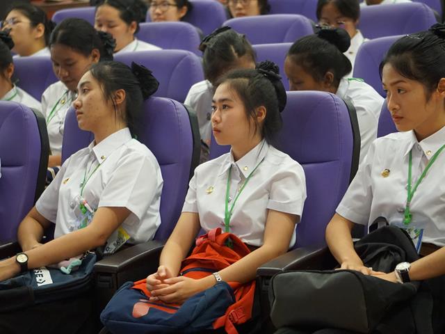 โครงการแนะนำการใช้บริการศูนย์บรรณสารและสื่อการศึกษา,สำหรับนิสิตใหม่,ระดับปริญญาตรี,ประจำปีการศึกษา,2562