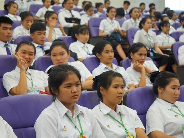 โครงการแนะนำการใช้บริการศูนย์บรรณสารและสื่อการศึกษา,สำหรับนิสิตใหม่,ระดับปริญญาตรี,ประจำปีการศึกษา,2562