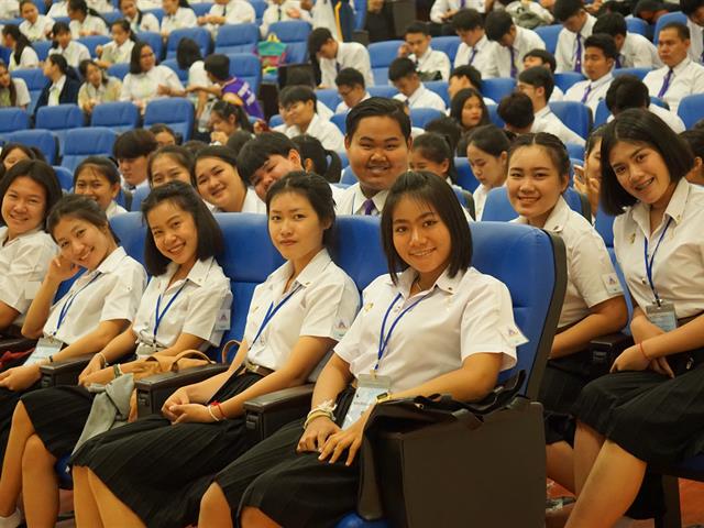 โครงการแนะนำการใช้บริการศูนย์บรรณสารและสื่อการศึกษา,สำหรับนิสิตใหม่,ระดับปริญญาตรี,ประจำปีการศึกษา,2562