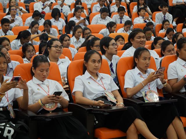 โครงการแนะนำการใช้บริการศูนย์บรรณสารและสื่อการศึกษา,สำหรับนิสิตใหม่,ระดับปริญญาตรี,ประจำปีการศึกษา,2562