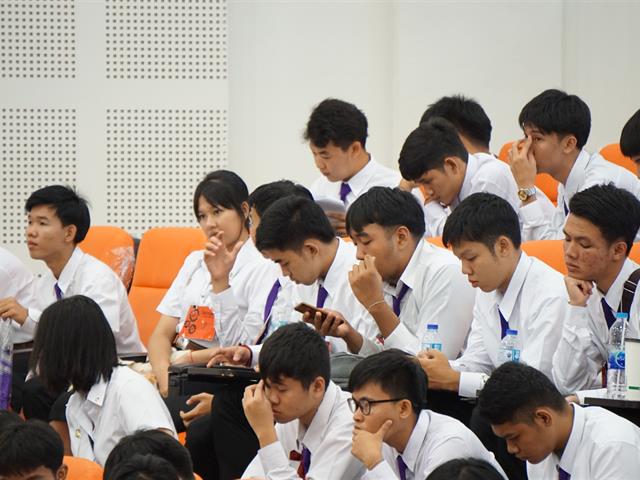 โครงการแนะนำการใช้บริการศูนย์บรรณสารและสื่อการศึกษา,สำหรับนิสิตใหม่,ระดับปริญญาตรี,ประจำปีการศึกษา,2562
