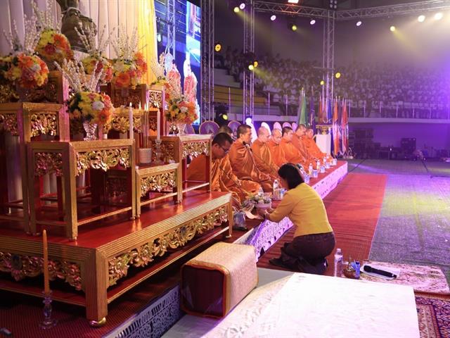 มหาวิทยาลัยพะเยา,จัดพิธีทอดผ้าป่าน้องใหม่,ประจำปี,2562,มีนิสิตชั้นปีที่,1,เข้าร่วมกว่า,4,300,คน