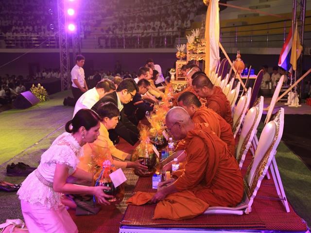 มหาวิทยาลัยพะเยา,จัดพิธีทอดผ้าป่าน้องใหม่,ประจำปี,2562,มีนิสิตชั้นปีที่,1,เข้าร่วมกว่า,4,300,คน