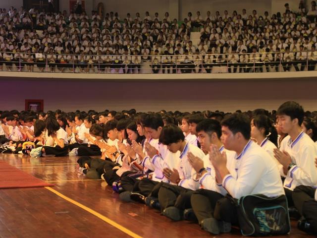 มหาวิทยาลัยพะเยา,จัดพิธีทอดผ้าป่าน้องใหม่,ประจำปี,2562,มีนิสิตชั้นปีที่,1,เข้าร่วมกว่า,4,300,คน
