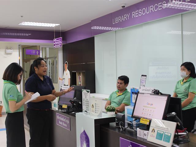 ศูนย์บรรณสารและสื่อการศึกษา,เข้ารับการตรวจประเมินเพื่อขอรับรองมาตรฐาน,สำนักงานสีเขียว,(Green,Office,Standard),จากกรมส่งเสริมคุณภาพสิ่งแวดล้อม,กระทรวง,,,,ทรัพยากรธรรมชาติและสิ่งแวดล้อม,เพื่อความเป็น,“สำนักงานที่เป็นมิตรกับสิ่งแวดล้อม”