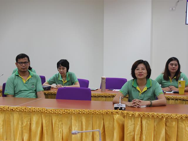 ศูนย์บรรณสารและสื่อการศึกษา,เข้ารับการตรวจประเมินเพื่อขอรับรองมาตรฐาน,สำนักงานสีเขียว,(Green,Office,Standard),จากกรมส่งเสริมคุณภาพสิ่งแวดล้อม,กระทรวง,,,,ทรัพยากรธรรมชาติและสิ่งแวดล้อม,เพื่อความเป็น,“สำนักงานที่เป็นมิตรกับสิ่งแวดล้อม”