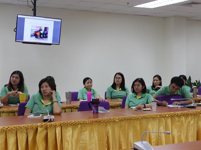 ศูนย์บรรณสารและสื่อการศึกษา,เข้ารับการตรวจประเมินเพื่อขอรับรองมาตรฐาน,สำนักงานสีเขียว,(Green,Office,Standard),จากกรมส่งเสริมคุณภาพสิ่งแวดล้อม,กระทรวง,,,,ทรัพยากรธรรมชาติและสิ่งแวดล้อม,เพื่อความเป็น,“สำนักงานที่เป็นมิตรกับสิ่งแวดล้อม”