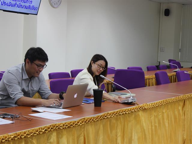 ศูนย์บรรณสารและสื่อการศึกษา,เข้ารับการตรวจประเมินเพื่อขอรับรองมาตรฐาน,สำนักงานสีเขียว,(Green,Office,Standard),จากกรมส่งเสริมคุณภาพสิ่งแวดล้อม,กระทรวง,,,,ทรัพยากรธรรมชาติและสิ่งแวดล้อม,เพื่อความเป็น,“สำนักงานที่เป็นมิตรกับสิ่งแวดล้อม”