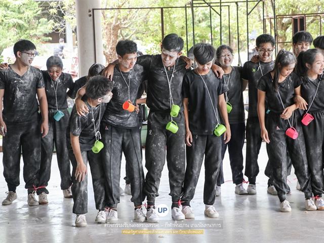 หน่วยกิจการนิสิตและทำนุบำรุงศิลปวัฒนธรรม,พร้อมด้วยสโมสรนิสิตฯ,คณะรัฐศาสตร์และสังคมศาสตร์,มหาวิทยาลัยพะเยา,ร่วมกันจัดโครงการสานสัมพันธ์สิงห์กว๊าน-พิราบขาว,62