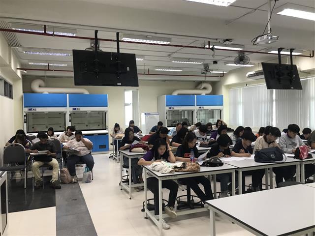 ,ห้องปฏิบัติการ,SEEN,อบรมความปลอดภัย,และเทคนิคการใช้เครื่องมือ