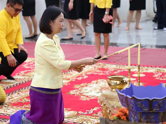 อธิการบดีมหาวิทยาลัยพะเยา,สักการะสิ่งศักดิ์สิทธิ์,เนื่องในโอกาสครบรอบ,9,ปี,,สถาปนามหาวิทยาลัยพะเยา,