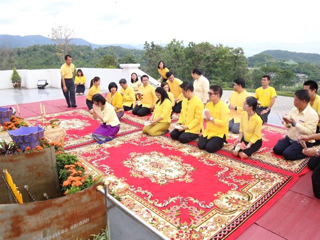 อธิการบดีมหาวิทยาลัยพะเยา,สักการะสิ่งศักดิ์สิทธิ์,เนื่องในโอกาสครบรอบ,9,ปี,,สถาปนามหาวิทยาลัยพะเยา,