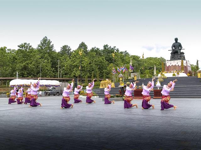 คณะนิติศาสตร์,เข้าร่วมพิธีบวงสรวงสมเด็จพระนเรศวรมหาราช,พิธีบำเพ็ญกุศลถวายแด่สมเด็จพระนเรศวรมหาราช