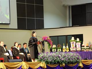 คณะทันตแพทยศาสตร์ขอแสดงความยินดีกับบุคลากรและนิสิตคณะทันตแพทย์ที่ได้รับรางวัลในพิธีไหว้ครู,และพิธีมอบรางวัลนิสิตเกียรติยศ,ประจำปีการศึกษา,2562