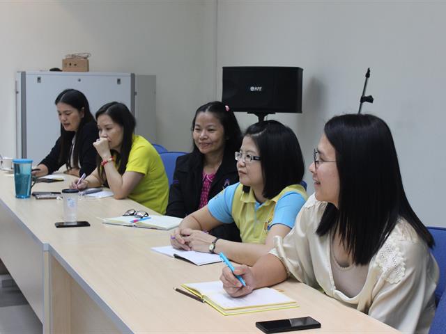 ศูนย์บรรณสารและสื่อการศึกษา,ฝึกอบรมก๊าชเรือนกระจก,เรื่อง,ภาวะโลกร้อน,มุ่งสู่การเป็นสำนักงานสีเขียว