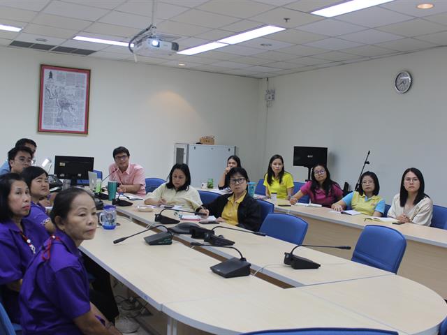 ศูนย์บรรณสารและสื่อการศึกษา,ฝึกอบรมก๊าชเรือนกระจก,เรื่อง,ภาวะโลกร้อน,มุ่งสู่การเป็นสำนักงานสีเขียว