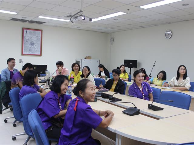 ศูนย์บรรณสารและสื่อการศึกษา,ฝึกอบรมก๊าชเรือนกระจก,เรื่อง,ภาวะโลกร้อน,มุ่งสู่การเป็นสำนักงานสีเขียว