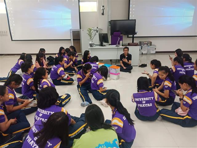 “การอบรมพยาบาลเบื้องต้น,เบื้องหลังของการรับน้องปลอดภัย,ภายใต้กิจกรรมเชื่อมสัมพันธ์น้องใหม่”