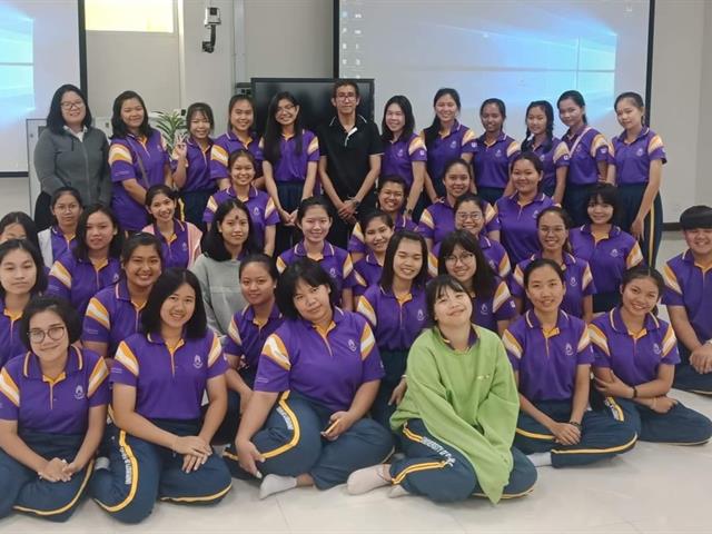 “การอบรมพยาบาลเบื้องต้น,เบื้องหลังของการรับน้องปลอดภัย,ภายใต้กิจกรรมเชื่อมสัมพันธ์น้องใหม่”