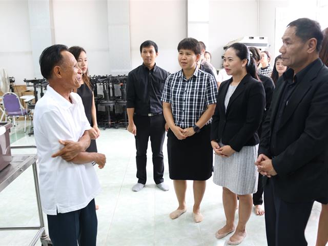 พิธีทำบุญอาจารย์ใหญ่,ครูผู้ไร้ลมหายใจ