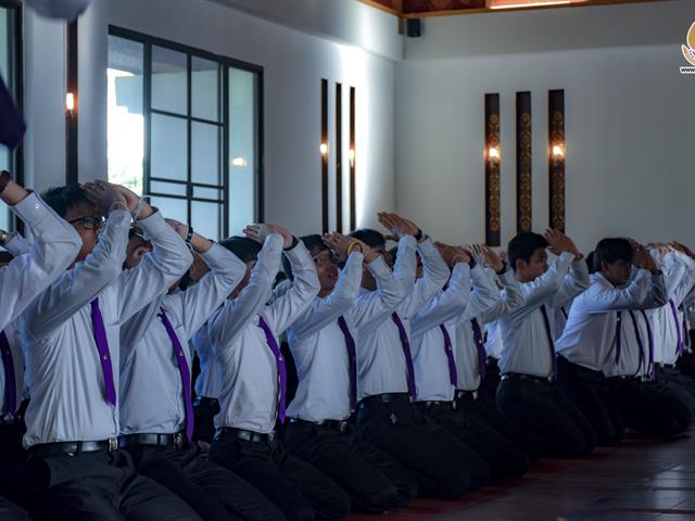 พิธีถวายสัตย์ปฏิญาณตนเป็นนิสิตมหาวิทยาลัยพะเยาและพิธิไหว้ครูวิทยาลัยการศึกษา