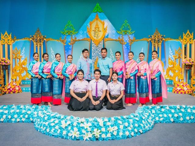 สาขาวิชาศิลปะการแสดง,คณะสถาปัตยกรรมศาสตร์และศิลปกรรมศาสตร์,มหาวิทยาลัยพะเยา,เป็นตัวแทนมหาวิทยาลัยในการบันทึกเทปรำถวายพระพร,ชุด,“ระบำซอถวายพระพร”,เนื่องในวันเฉลิมพระชนมพรรษา,สมเด็จพระนางเจ้าสิริกิติ์,พระบรมราชินีนาถ,พระบรมราชชนนีพันปีหลวง,เนื่องในวันเฉลิมพระชนมพรรษา,12,สิงหาคม,2562,