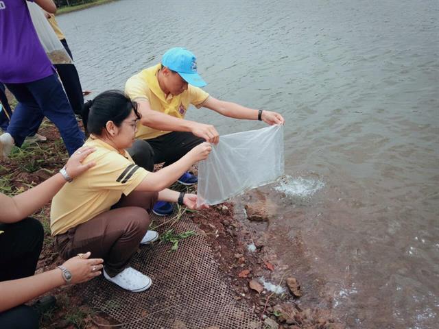 คณะเภสัชศาสตร์,ร่วมกิจกรรมปลูกต้นไม้,1,999,ต้น,เทิดไท้องค์ราชันย์,