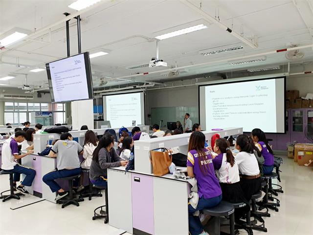 สาขาวิชาชีวเคมี,จัดอบรมเพื่อเสริมความรู้ด้านเครื่องมือวิจัยให้แก่นิสิตหลักสูตรชีวเคมี