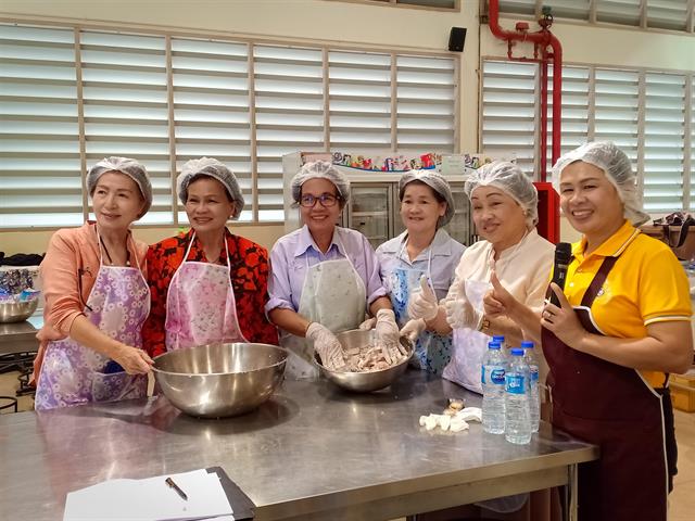 คณะเกษตรศาสตร์และทรัพยากรธรรมชาติ,ม.พะเยา,จัดฝึกอบรมและถ่ายทอดเทคโนโลยี,“การผลิตปลาส้มจากปลานิล”