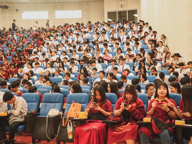 คณะรัฐศาสตร์และสังคมศาสตร์,มหาวิทยาลัยพะเยา,จัดโครงการ,กาดมั่วการเมือง