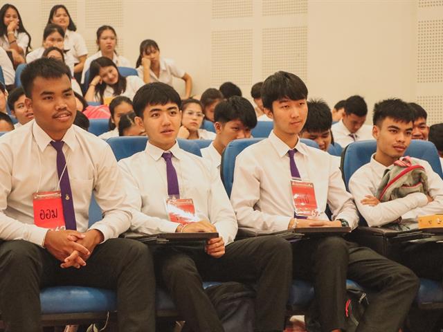 คณะรัฐศาสตร์และสังคมศาสตร์,มหาวิทยาลัยพะเยา,จัดโครงการ,กาดมั่วการเมือง