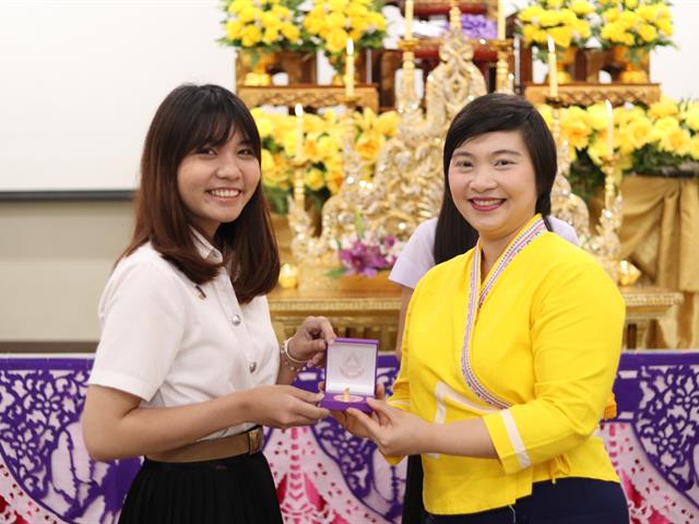 หน่วยกิจการนิสิตและทำนุบำรุงศิลปวัฒนธรรม,พร้อมด้วยสโมสรนิสิต,ได้จัดดำเนินโครงการคุรุปูจา,ไหว้สา,ปารมี(ไหว้ครูคณะรัฐศาสตร์และสังคมศาสตร์),ประจำปีการศึกษา,2562