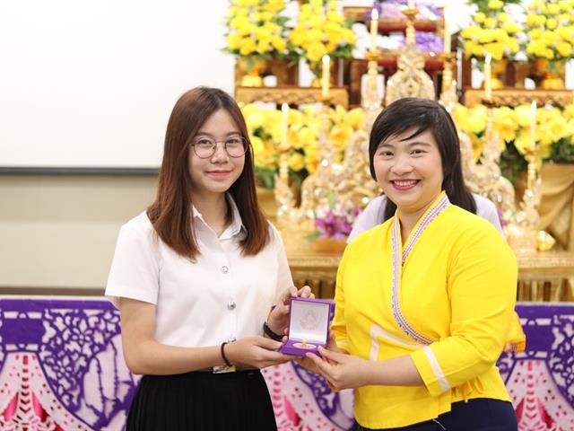 หน่วยกิจการนิสิตและทำนุบำรุงศิลปวัฒนธรรม,พร้อมด้วยสโมสรนิสิต,ได้จัดดำเนินโครงการคุรุปูจา,ไหว้สา,ปารมี(ไหว้ครูคณะรัฐศาสตร์และสังคมศาสตร์),ประจำปีการศึกษา,2562