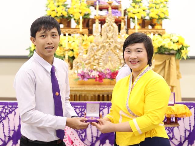 หน่วยกิจการนิสิตและทำนุบำรุงศิลปวัฒนธรรม,พร้อมด้วยสโมสรนิสิต,ได้จัดดำเนินโครงการคุรุปูจา,ไหว้สา,ปารมี(ไหว้ครูคณะรัฐศาสตร์และสังคมศาสตร์),ประจำปีการศึกษา,2562