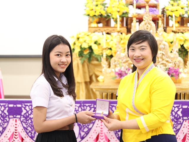 หน่วยกิจการนิสิตและทำนุบำรุงศิลปวัฒนธรรม,พร้อมด้วยสโมสรนิสิต,ได้จัดดำเนินโครงการคุรุปูจา,ไหว้สา,ปารมี(ไหว้ครูคณะรัฐศาสตร์และสังคมศาสตร์),ประจำปีการศึกษา,2562