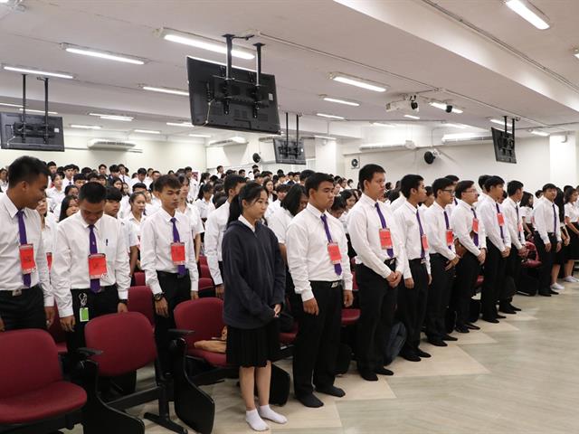 หน่วยกิจการนิสิตและทำนุบำรุงศิลปวัฒนธรรม,พร้อมด้วยสโมสรนิสิต,ได้จัดดำเนินโครงการคุรุปูจา,ไหว้สา,ปารมี(ไหว้ครูคณะรัฐศาสตร์และสังคมศาสตร์),ประจำปีการศึกษา,2562