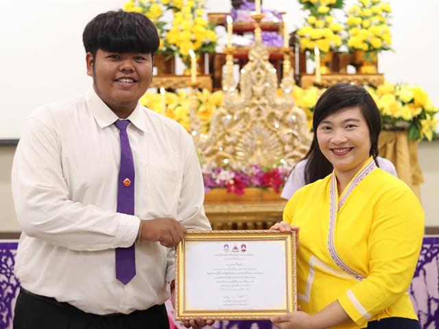 หน่วยกิจการนิสิตและทำนุบำรุงศิลปวัฒนธรรม,พร้อมด้วยสโมสรนิสิต,ได้จัดดำเนินโครงการคุรุปูจา,ไหว้สา,ปารมี(ไหว้ครูคณะรัฐศาสตร์และสังคมศาสตร์),ประจำปีการศึกษา,2562