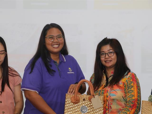 คณะรัฐศาสตร์และสังคมศาสตร์,มหาวิทยาลัยพะเยา,จัดโครงการ,“รับน้อง-ฉลองพี่,สุขขี,SPSS”