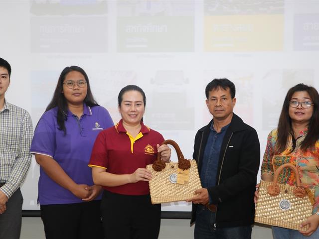 คณะรัฐศาสตร์และสังคมศาสตร์,มหาวิทยาลัยพะเยา,จัดโครงการ,“รับน้อง-ฉลองพี่,สุขขี,SPSS”