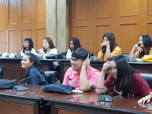 คณะนิติศาสตร์,จัดโครงการ,"การออกแบบกระบวนการเผยแพร่กฎหมายโดยวิธีการ,Design,Thinking",