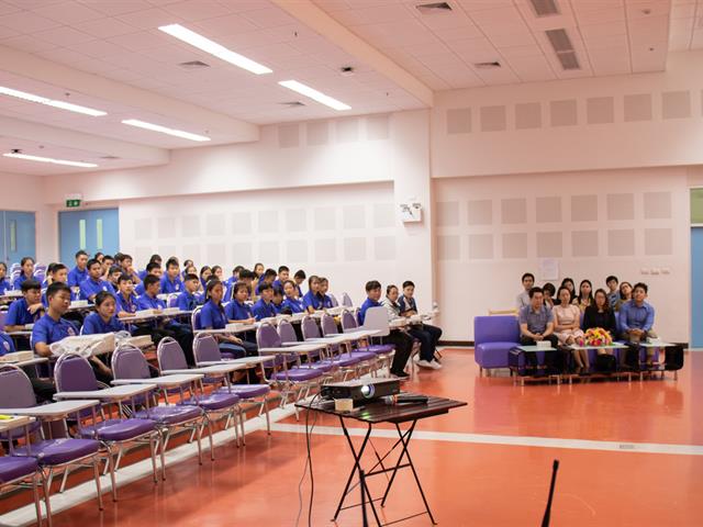 คณะศิลปศาสตร์จัดแนะแนวการศึกษาต่อในระดับอุดมศึกษาแก่นักเรียนโรงเรียนแม่อายวิทยาคม