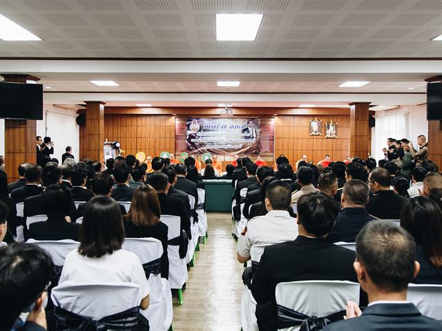 คณะนิติศาสตร์เข้าร่วมพิธีวางพวงมาลาและบำเพ็ญกุศลเนื่องในงาน,,"วันรพี"