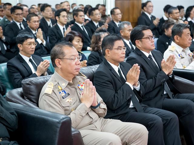 มหาวิทยาลัยพะเยา,เข้าร่วมพิธีบำเพ็ญกุศลทางศาสนา,และร่วมวางพวงมาลา,เนื่องในวันรพี,ประจำปี,2562,ณ,ศาลจังหวัดพะเยา