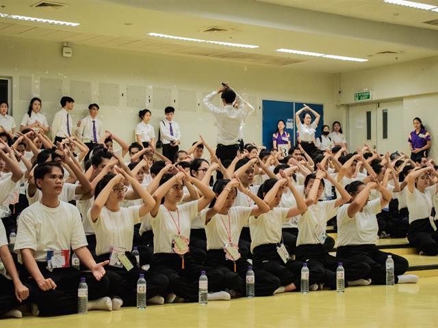 คณะศิลปศาสตร์ร่วมกับสโมสรนิสิตคณะศิลปศาสตร์,จัดโครงการ,“ห้องเชียร์”,ประจำปีการศึกษา,2562