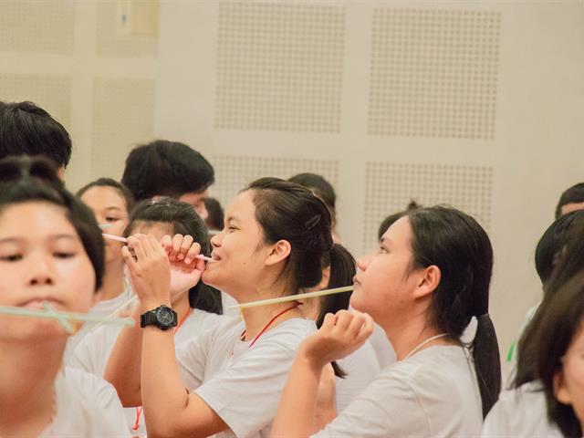 คณะศิลปศาสตร์ร่วมกับสโมสรนิสิตคณะศิลปศาสตร์,จัดโครงการ,“ห้องเชียร์”,ประจำปีการศึกษา,2562