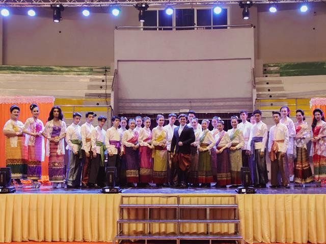หน่วยกิจการนิสิตคณะศิลปศาสตร์ร่วมกับสโมสรนิสิตคณะศิลปศาสตร์,,จัดประกวดดาว-เดือน,และ,Miss,Angela,of,Liberal,Arts,2019,คณะศิลปศาสตร์