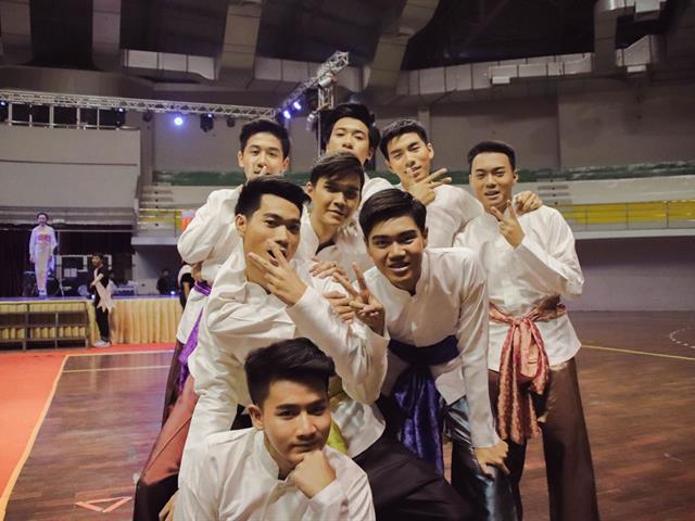 หน่วยกิจการนิสิตคณะศิลปศาสตร์ร่วมกับสโมสรนิสิตคณะศิลปศาสตร์,,จัดประกวดดาว-เดือน,และ,Miss,Angela,of,Liberal,Arts,2019,คณะศิลปศาสตร์